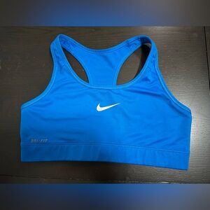 EUC! Nike Dri Fit Sports Bra sz M
